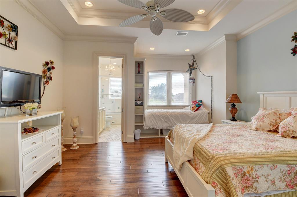 CARRIAGE HILL - Residential