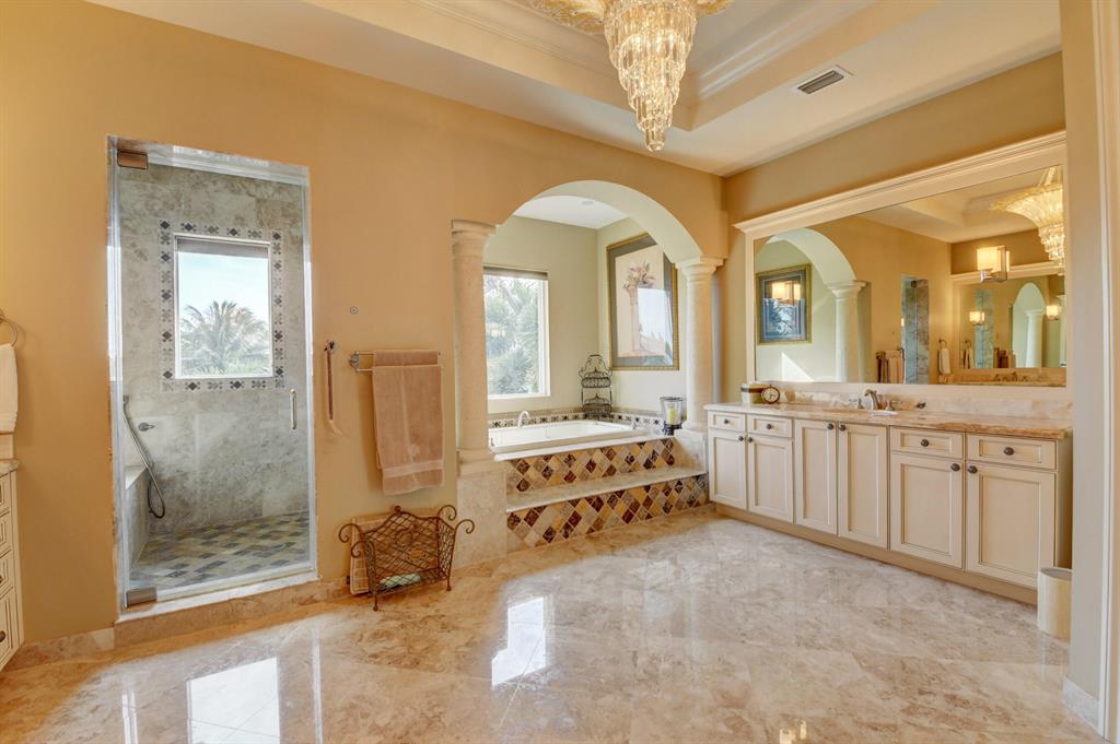 CARRIAGE HILL - Residential