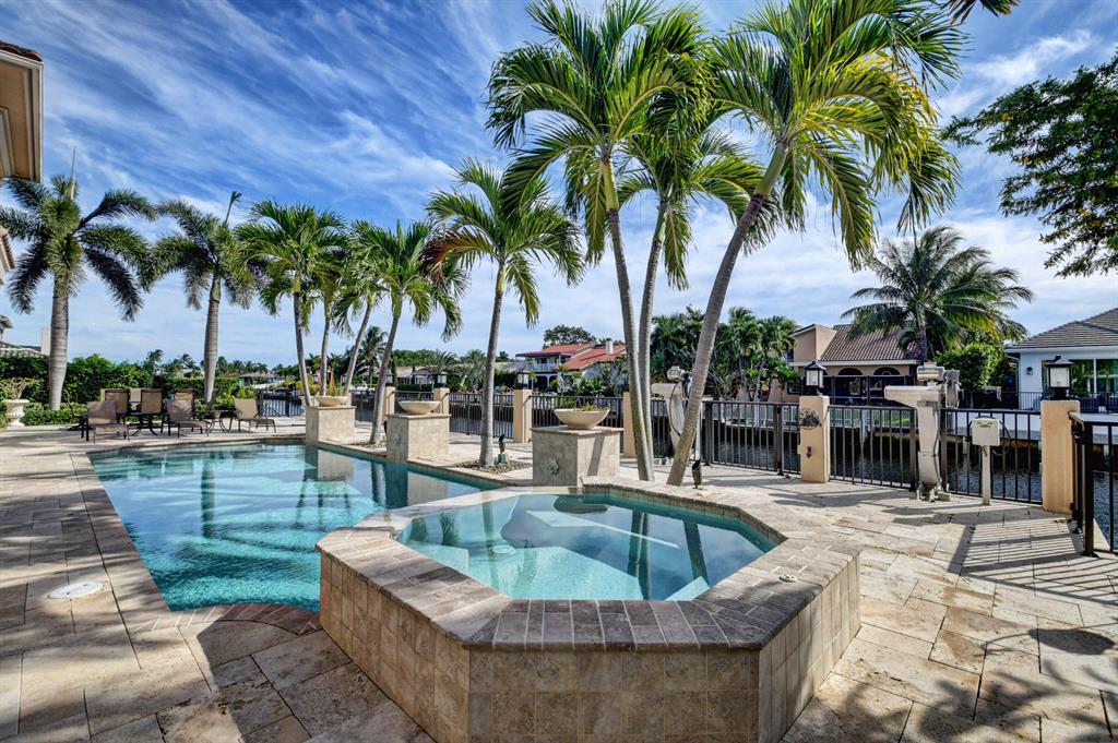 CARRIAGE HILL - Residential