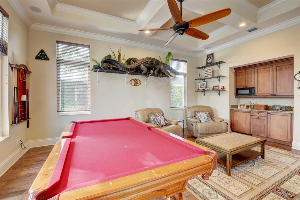 CARRIAGE HILL - Residential