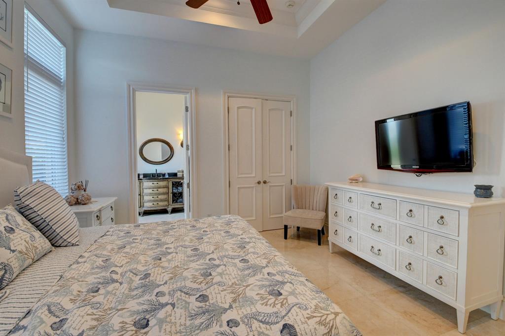 CARRIAGE HILL - Residential