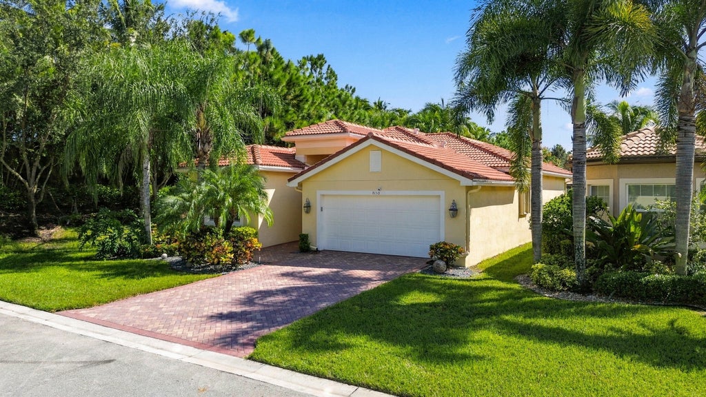 Photo of 8150 Pikes Peak Avenue, Boynton Beach, FL 33473 (MLS # B26090108)