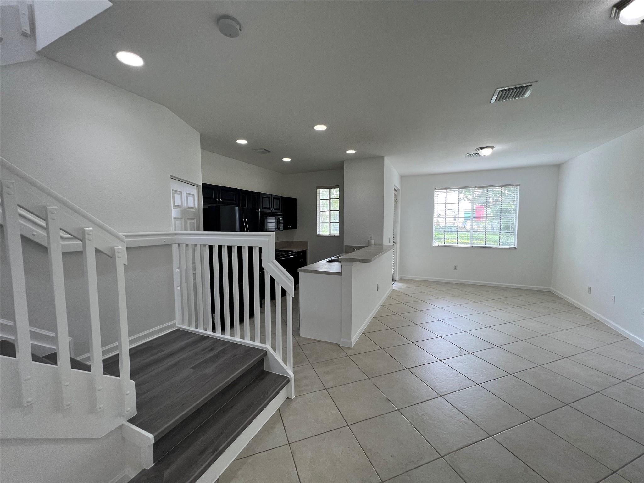 Marsh Harbour - Residential Lease