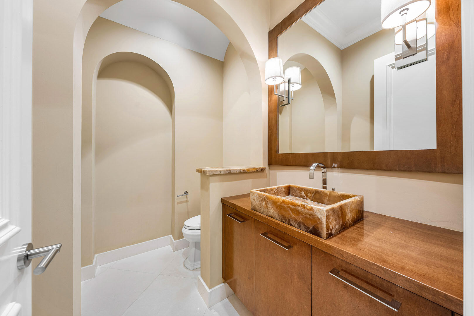 ROYAL PALM YACHT & COUNTRY CLUB - Residential