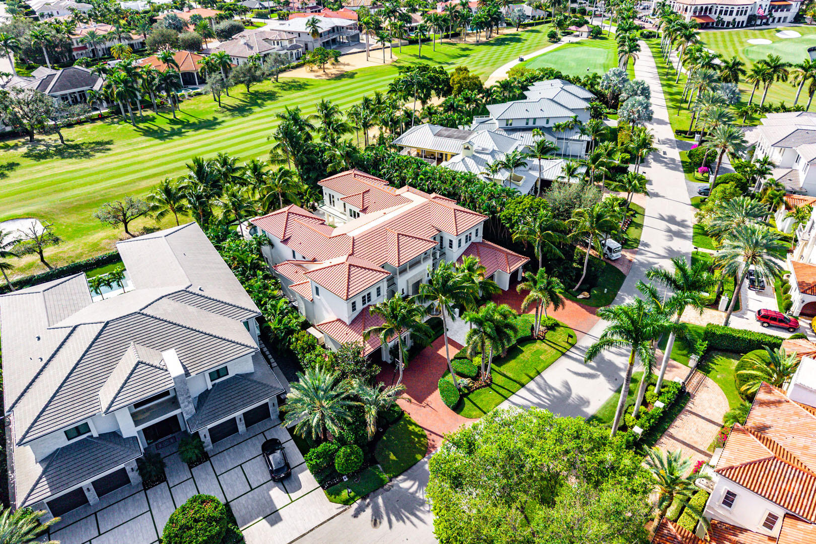 ROYAL PALM YACHT & COUNTRY CLUB - Residential