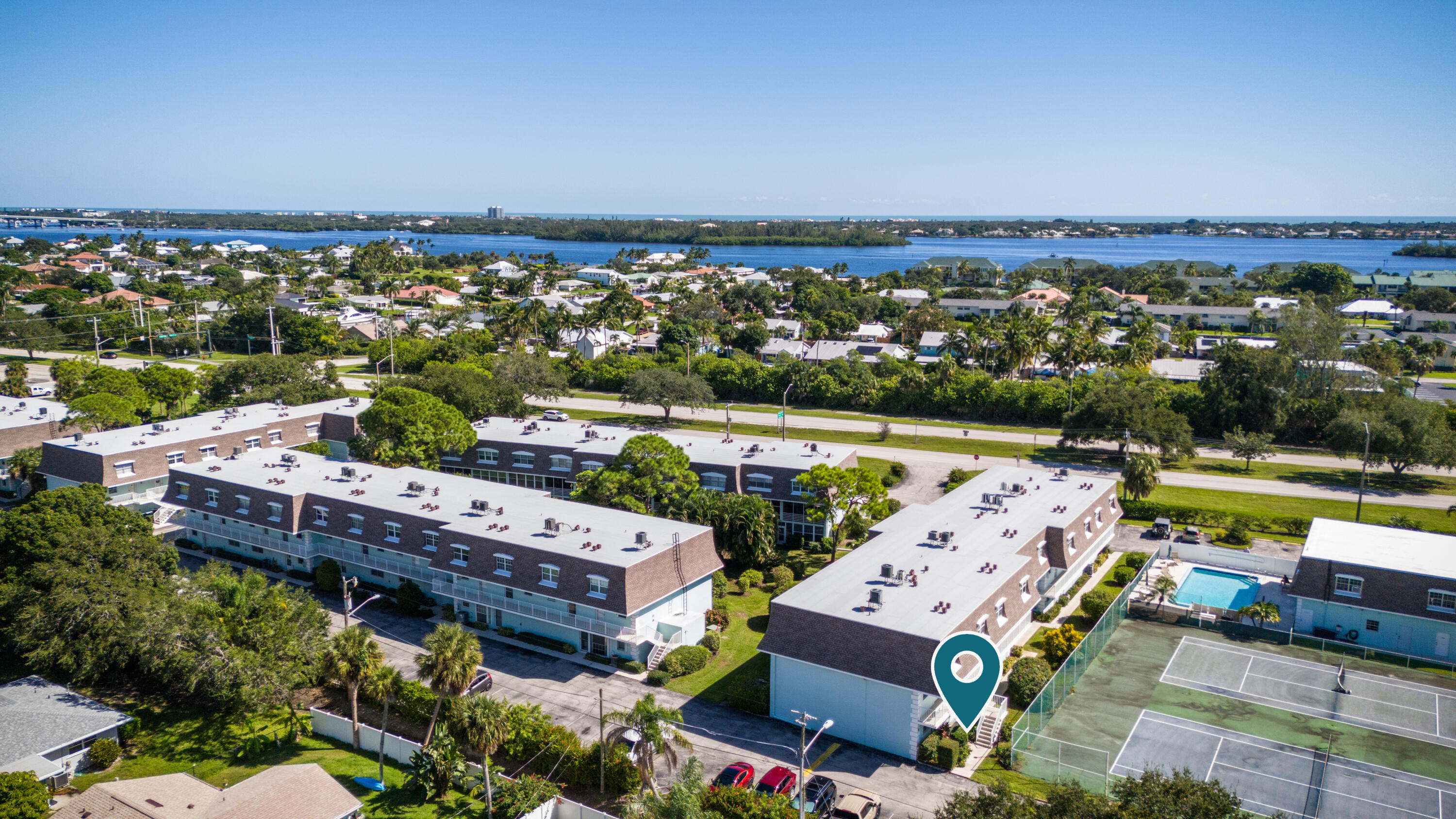 PINETREE VILLAGE - Residential