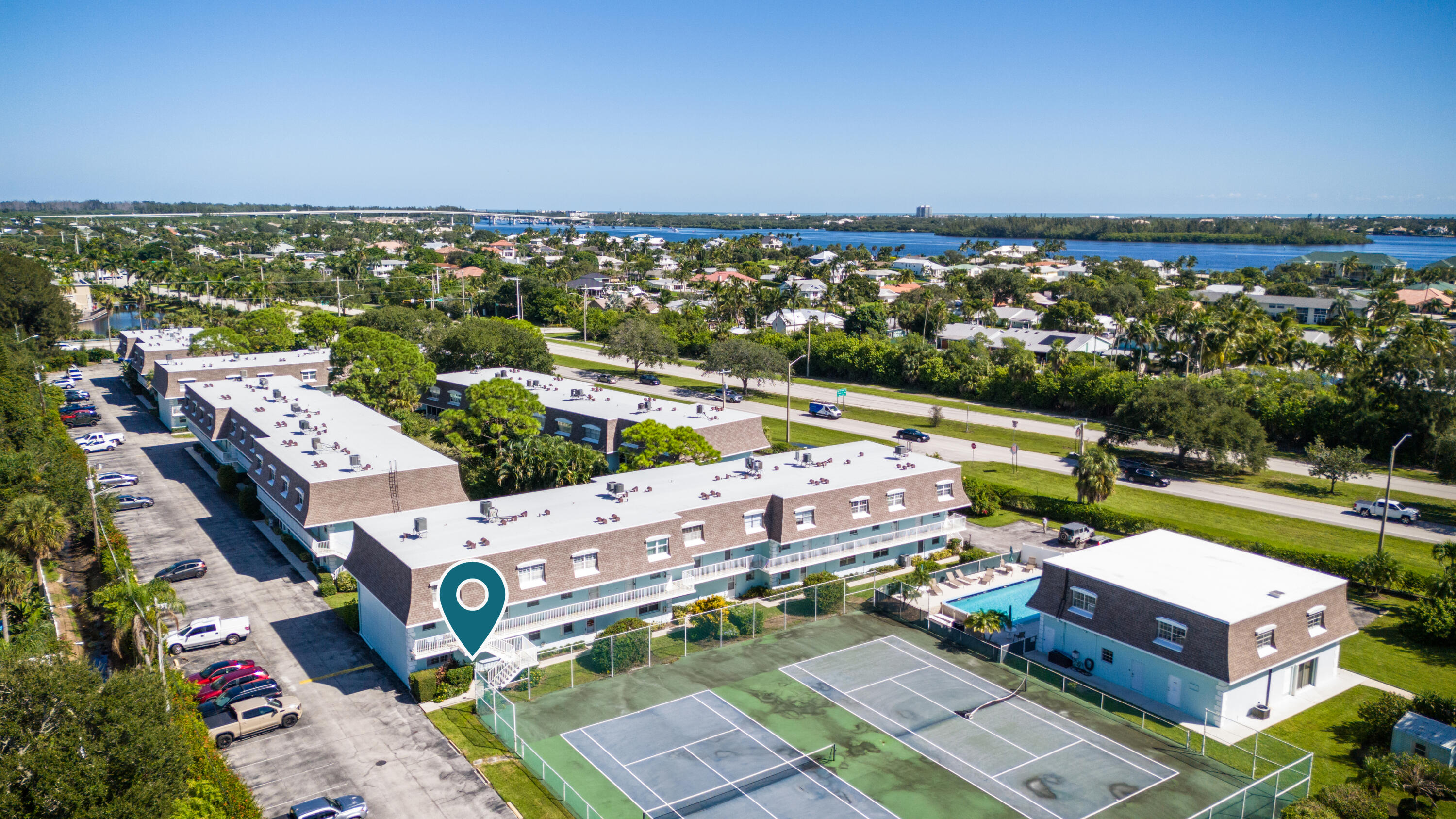 PINETREE VILLAGE - Residential