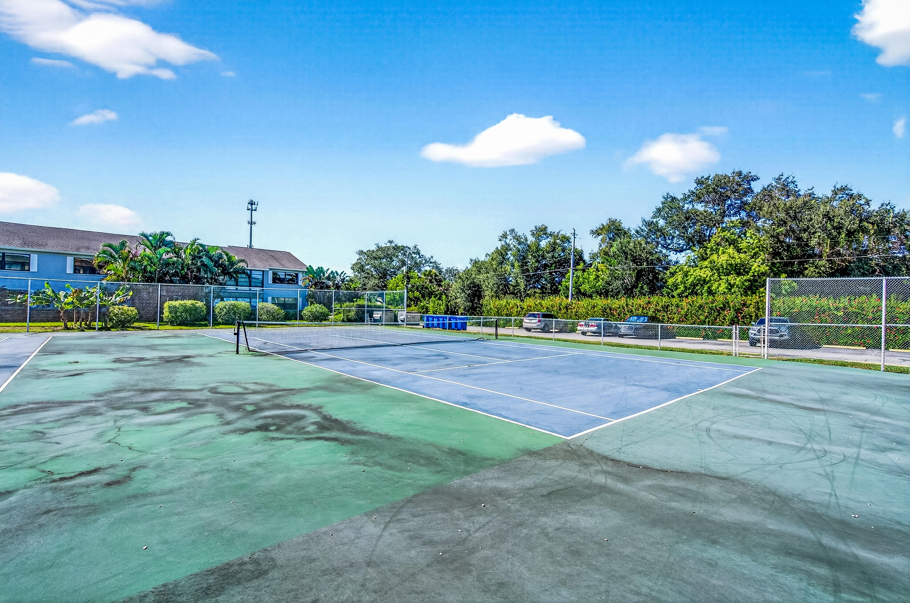 PINETREE VILLAGE - Residential