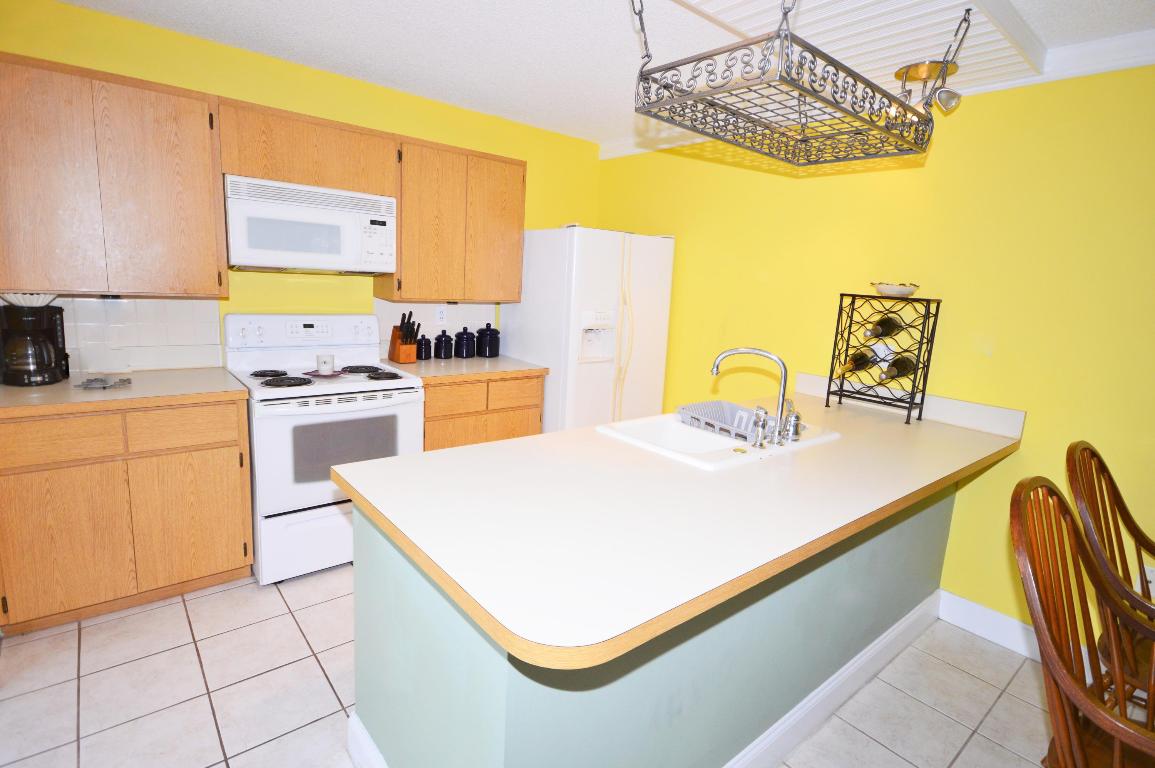 HERITAGE VILLAGE OF P B LAKES - Residential