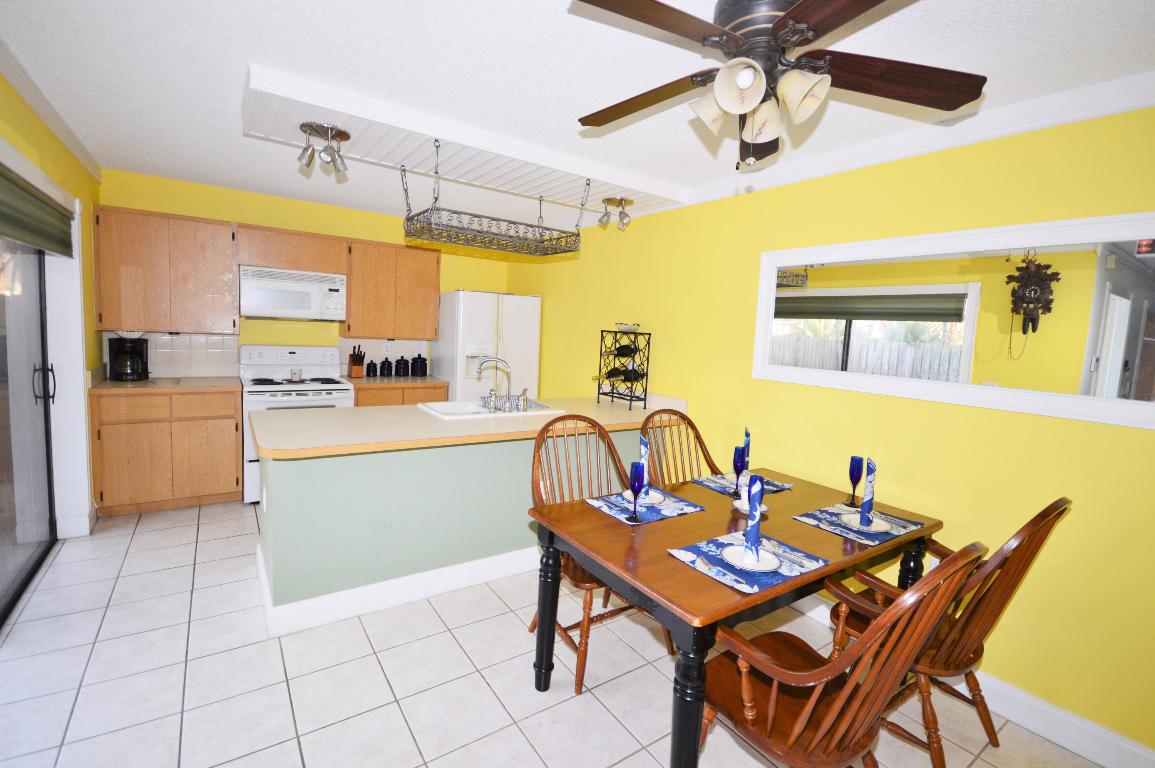 HERITAGE VILLAGE OF P B LAKES - Residential