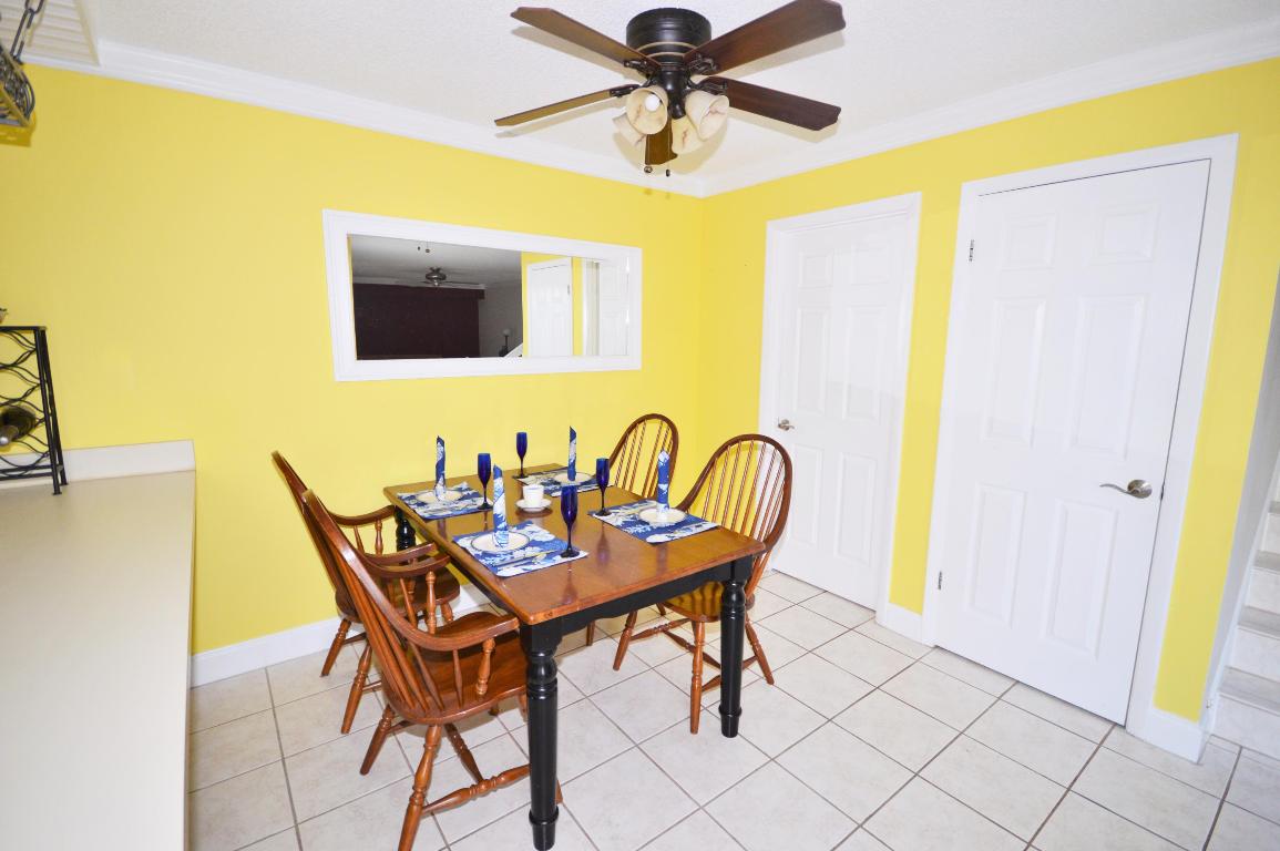 HERITAGE VILLAGE OF P B LAKES - Residential