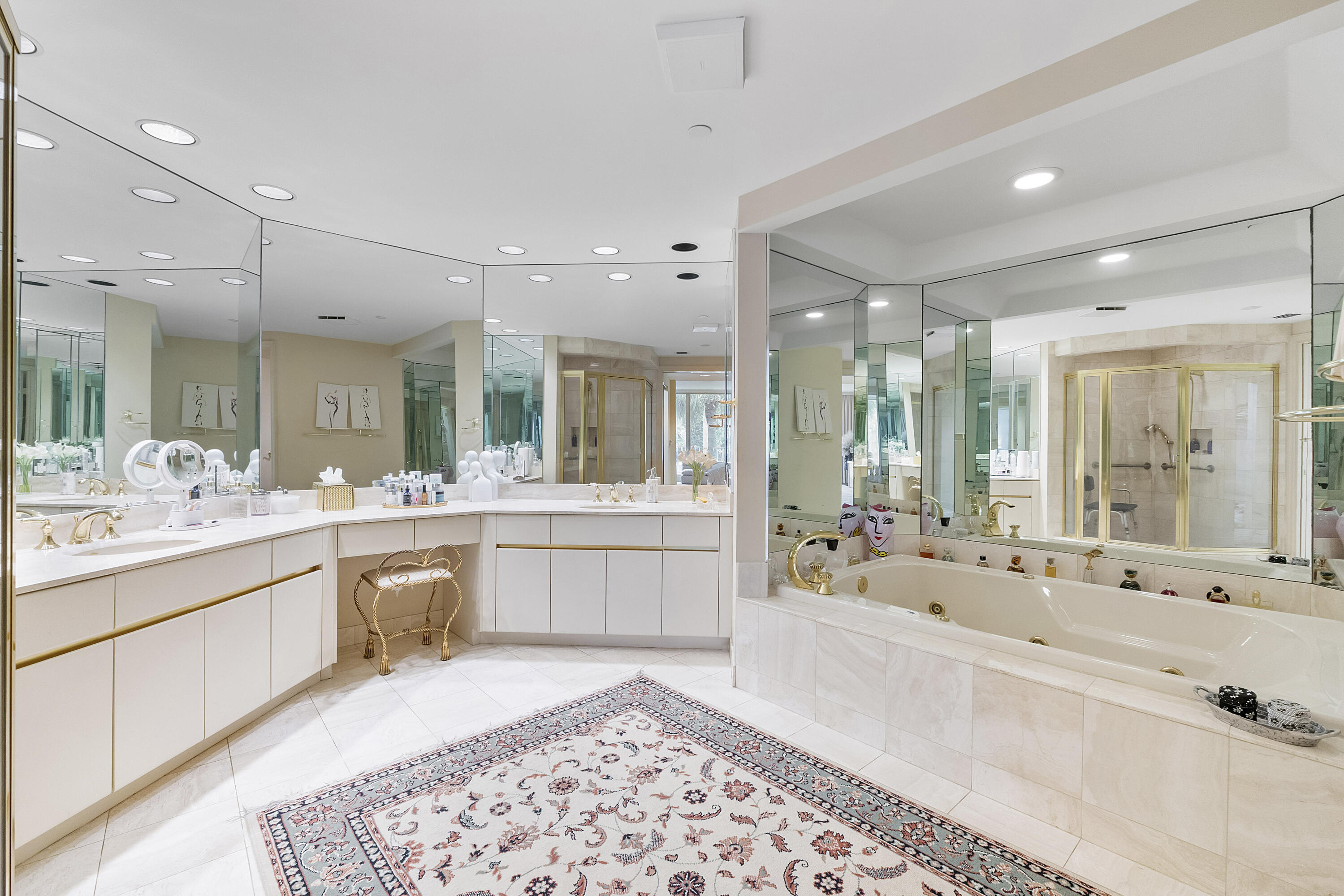 FAIRWAY POINT CONDO - Residential