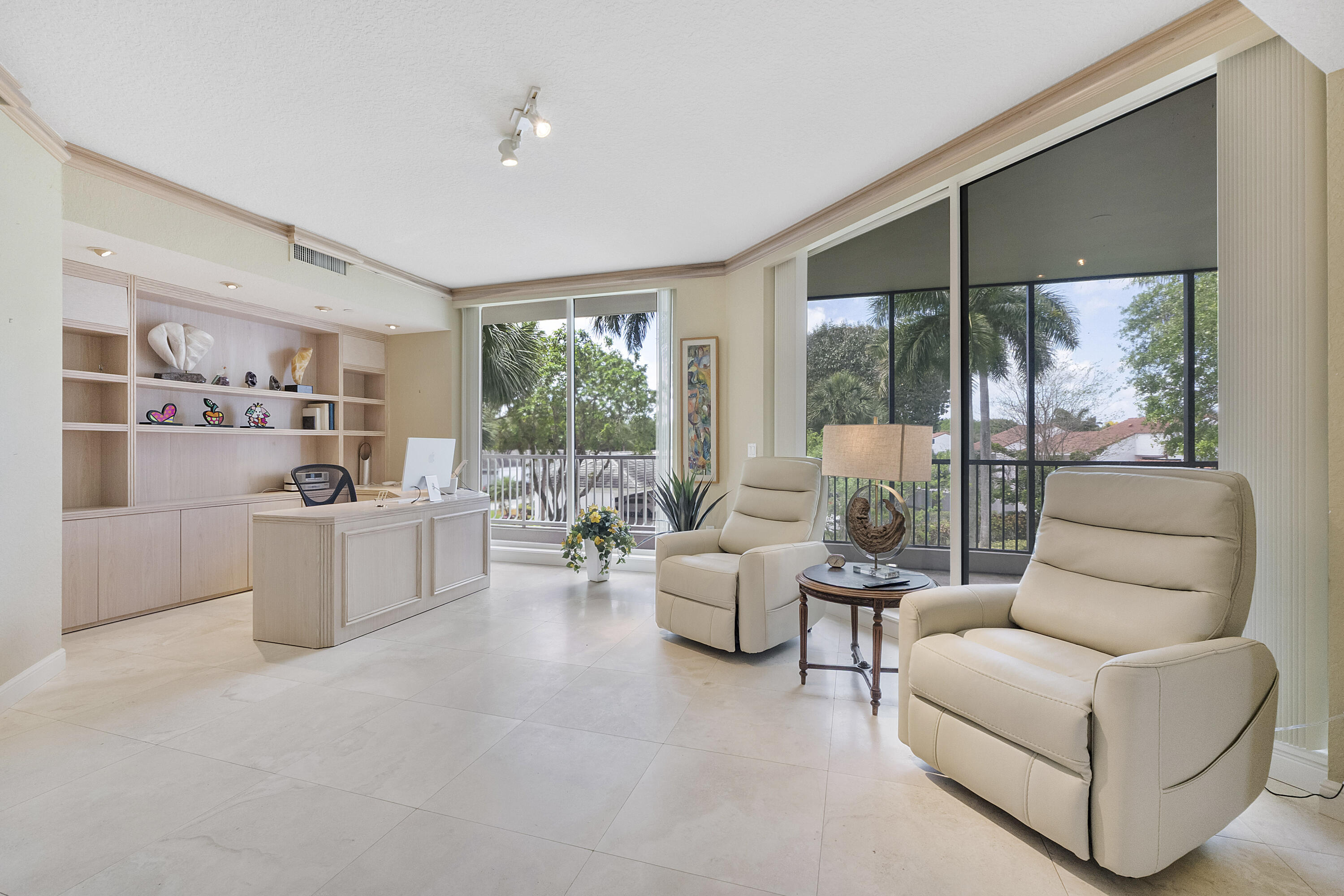 FAIRWAY POINT CONDO - Residential