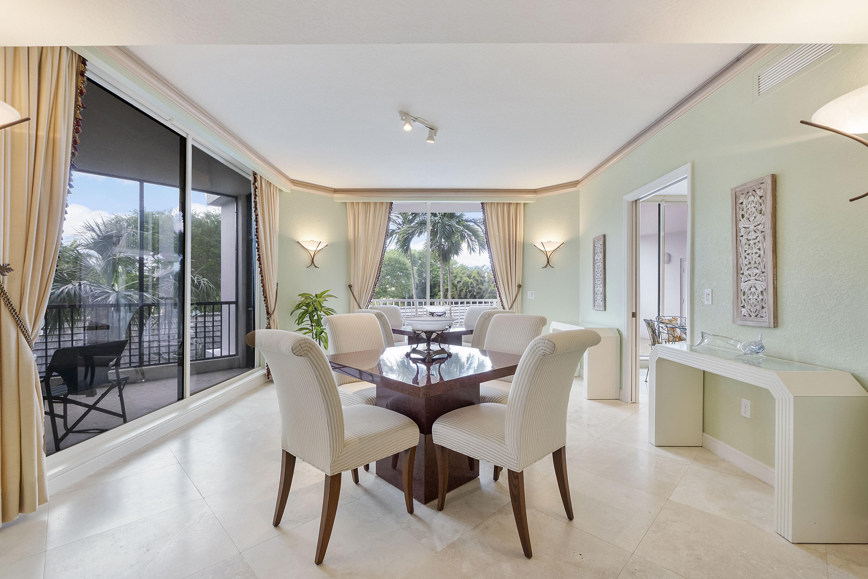 FAIRWAY POINT CONDO - Residential