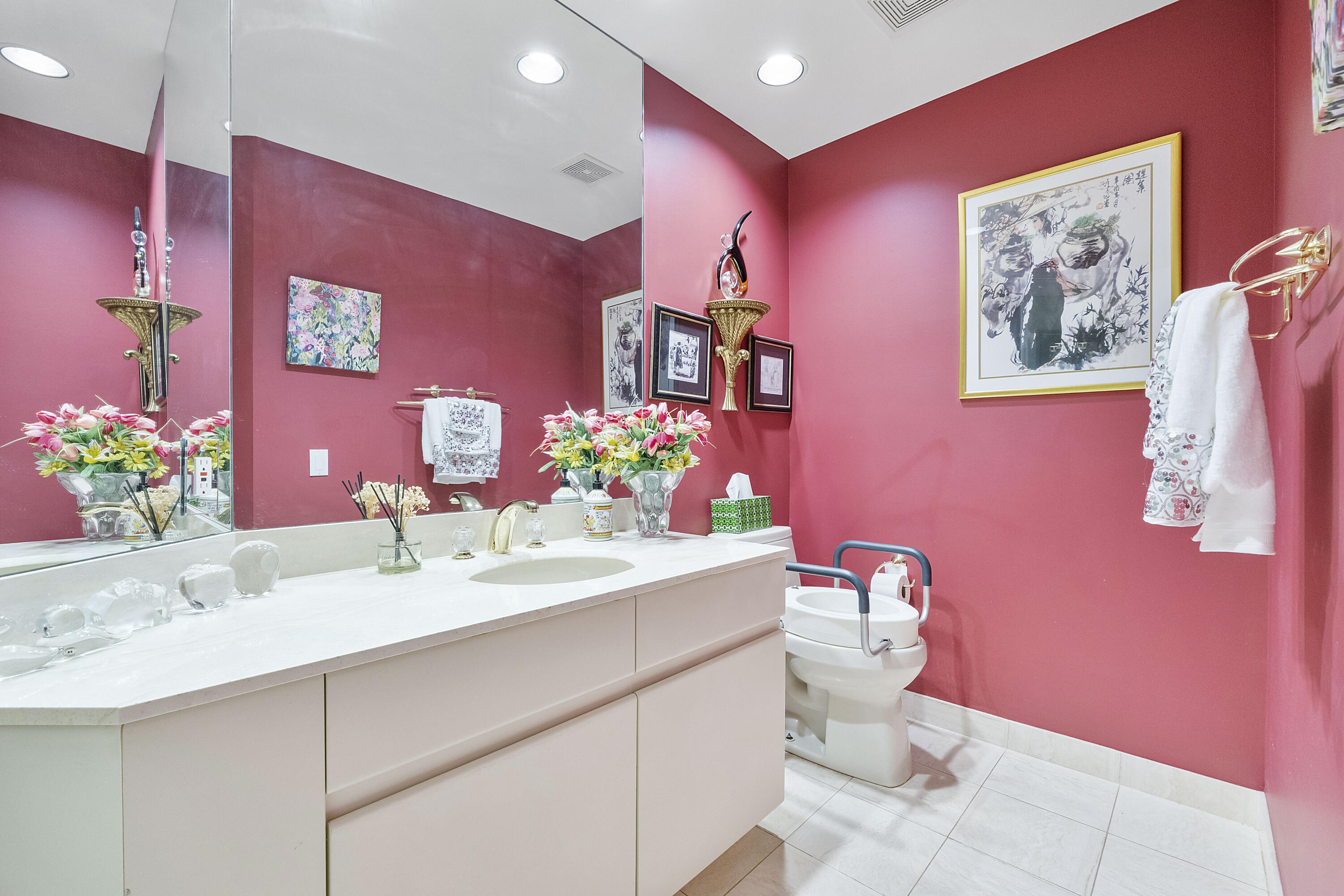 FAIRWAY POINT CONDO - Residential