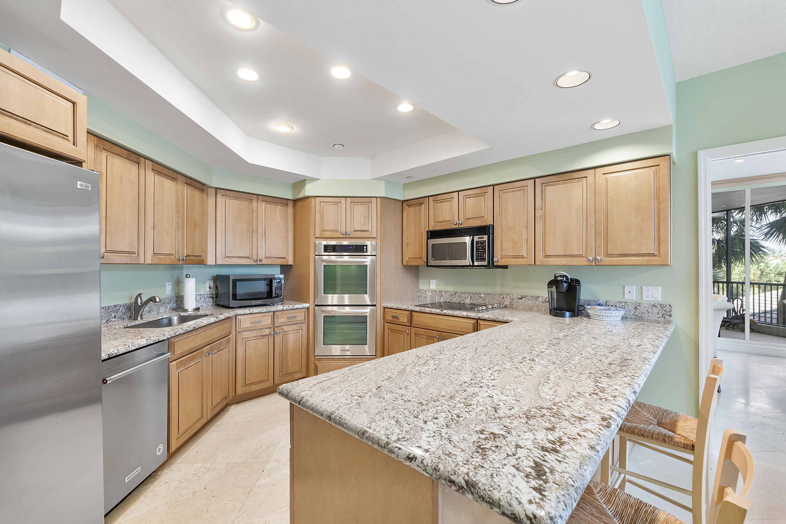 FAIRWAY POINT CONDO - Residential