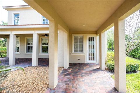 Single Family Residence in Jupiter FL 128 Glencullen Circle Cir 6.jpg