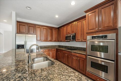 Single Family Residence in Jupiter FL 128 Glencullen Circle Cir 16.jpg