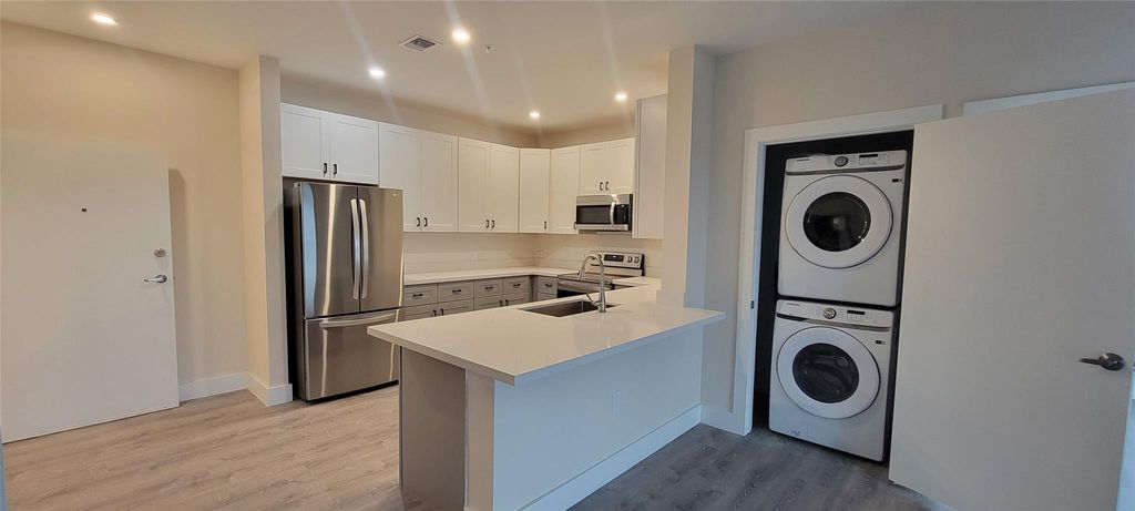 Photo of 3801 Davie Boulevard #205, Fort Lauderdale, FL 33312 (MLS # F10484725)