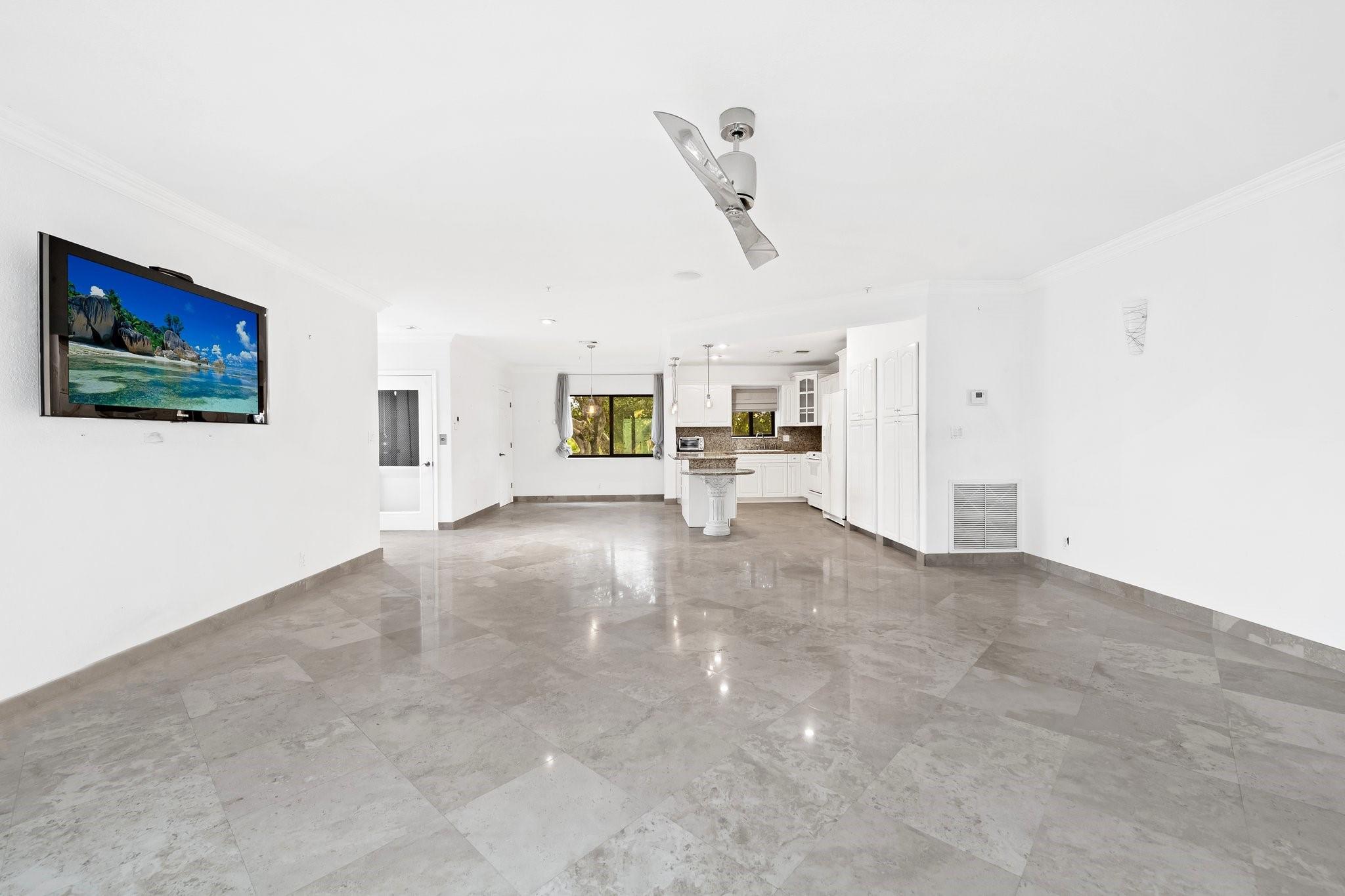 Banyan Tree Court - Residential Lease