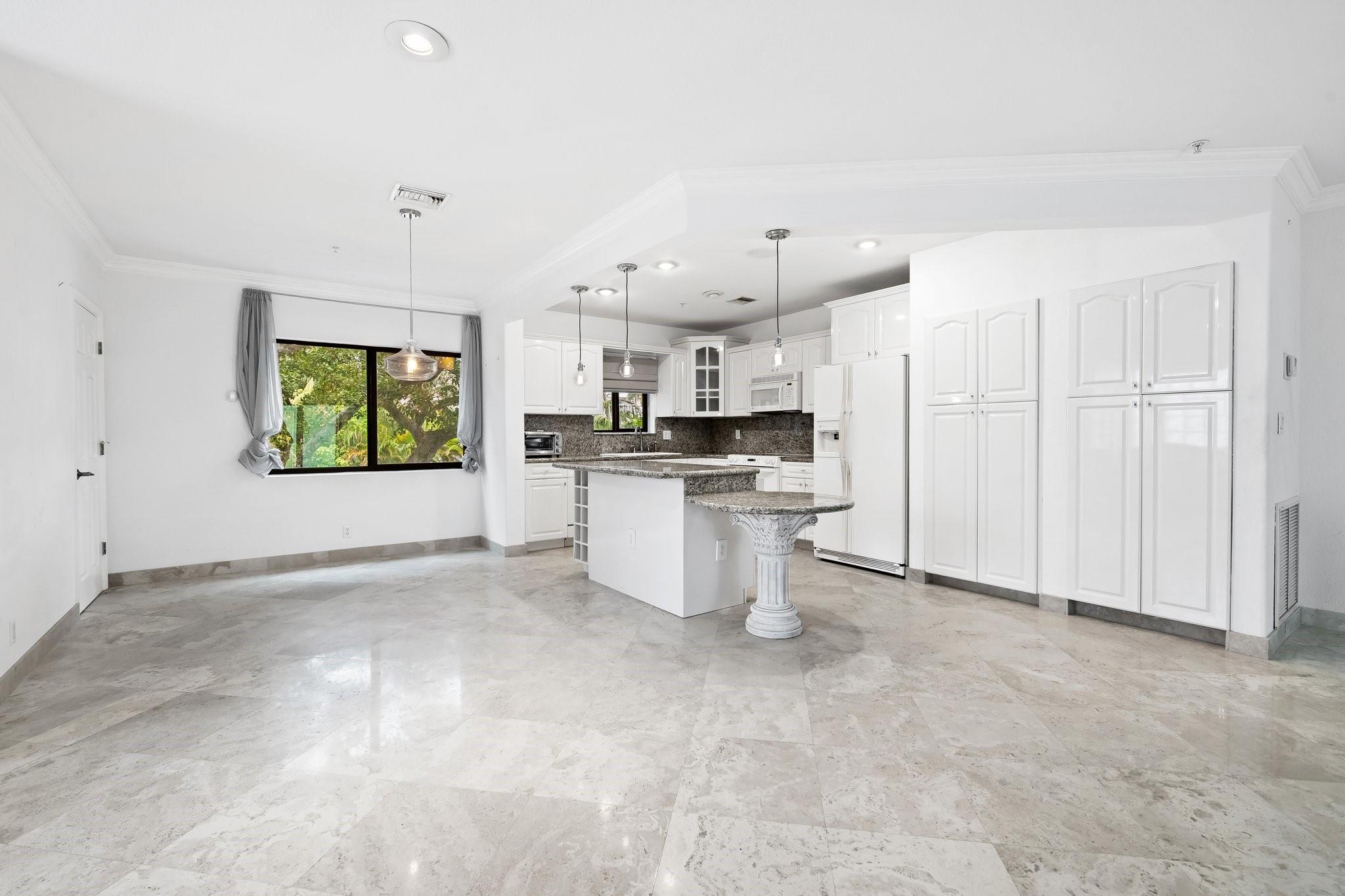 Banyan Tree Court - Residential Lease