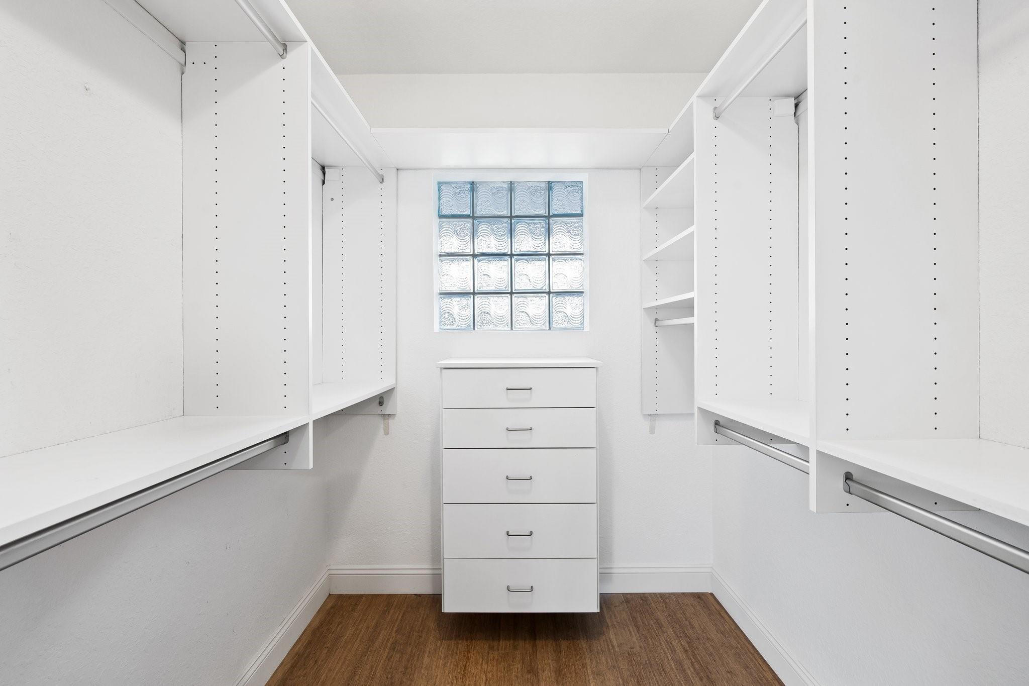 Banyan Tree Court - Residential Lease