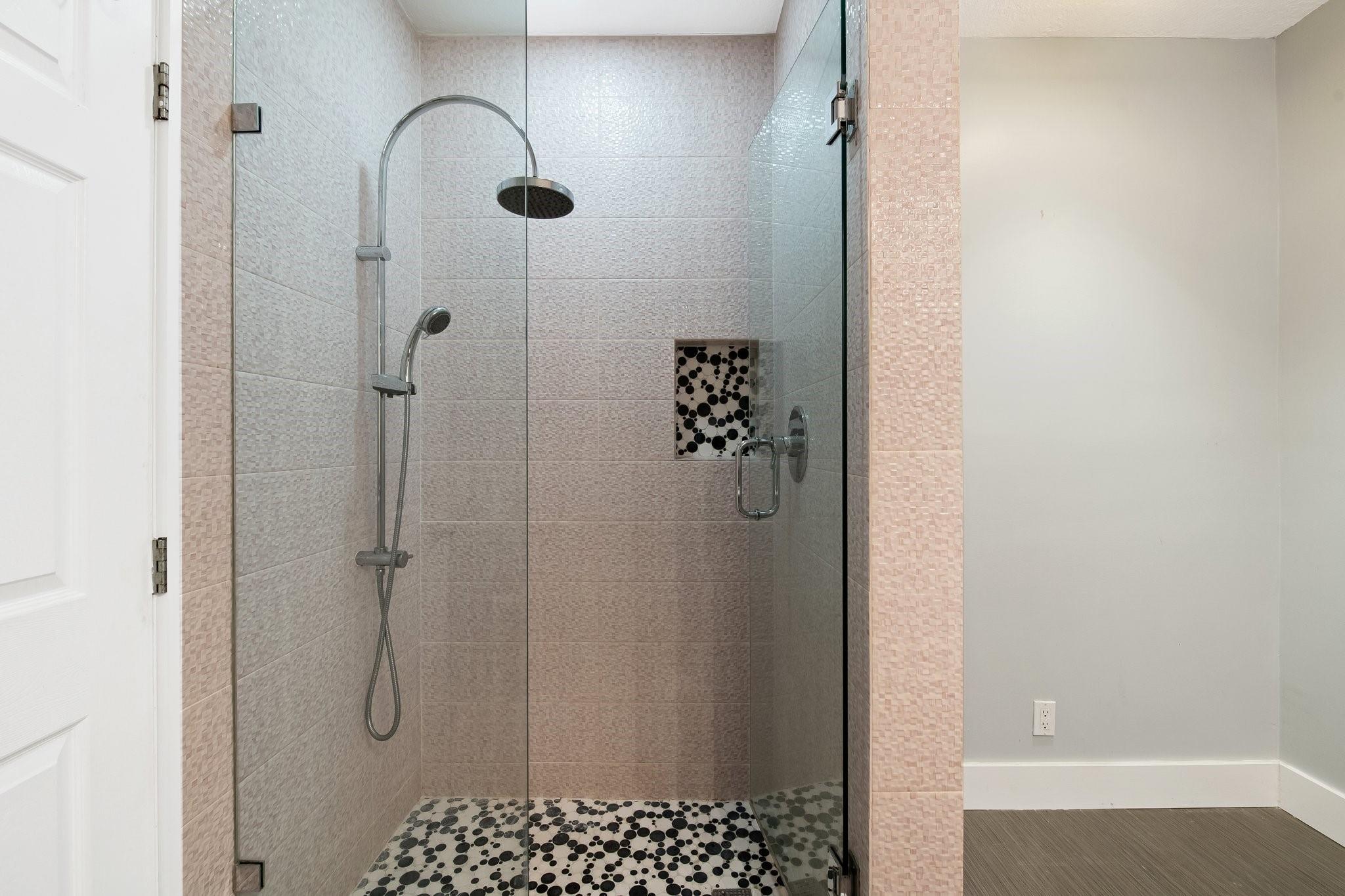 Banyan Tree Court - Residential Lease