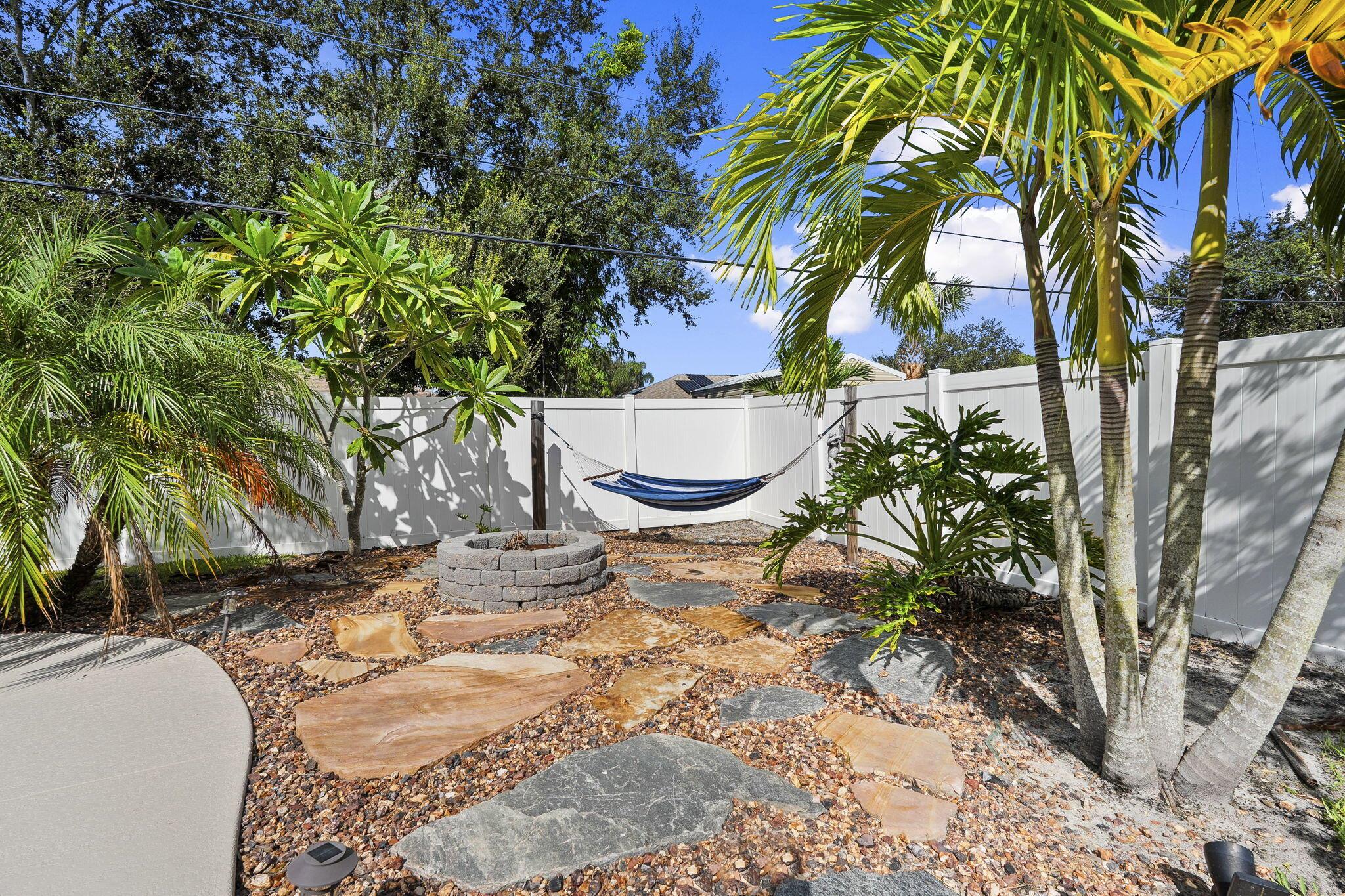 PORT ST LUCIE SECTION 16 - Residential