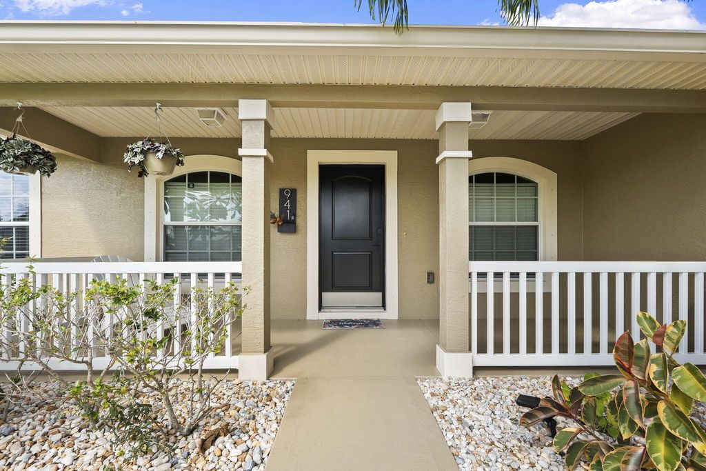 Photo of 941 SW Consolata Avenue, Port Saint Lucie, FL 34953 (MLS # R11129262)