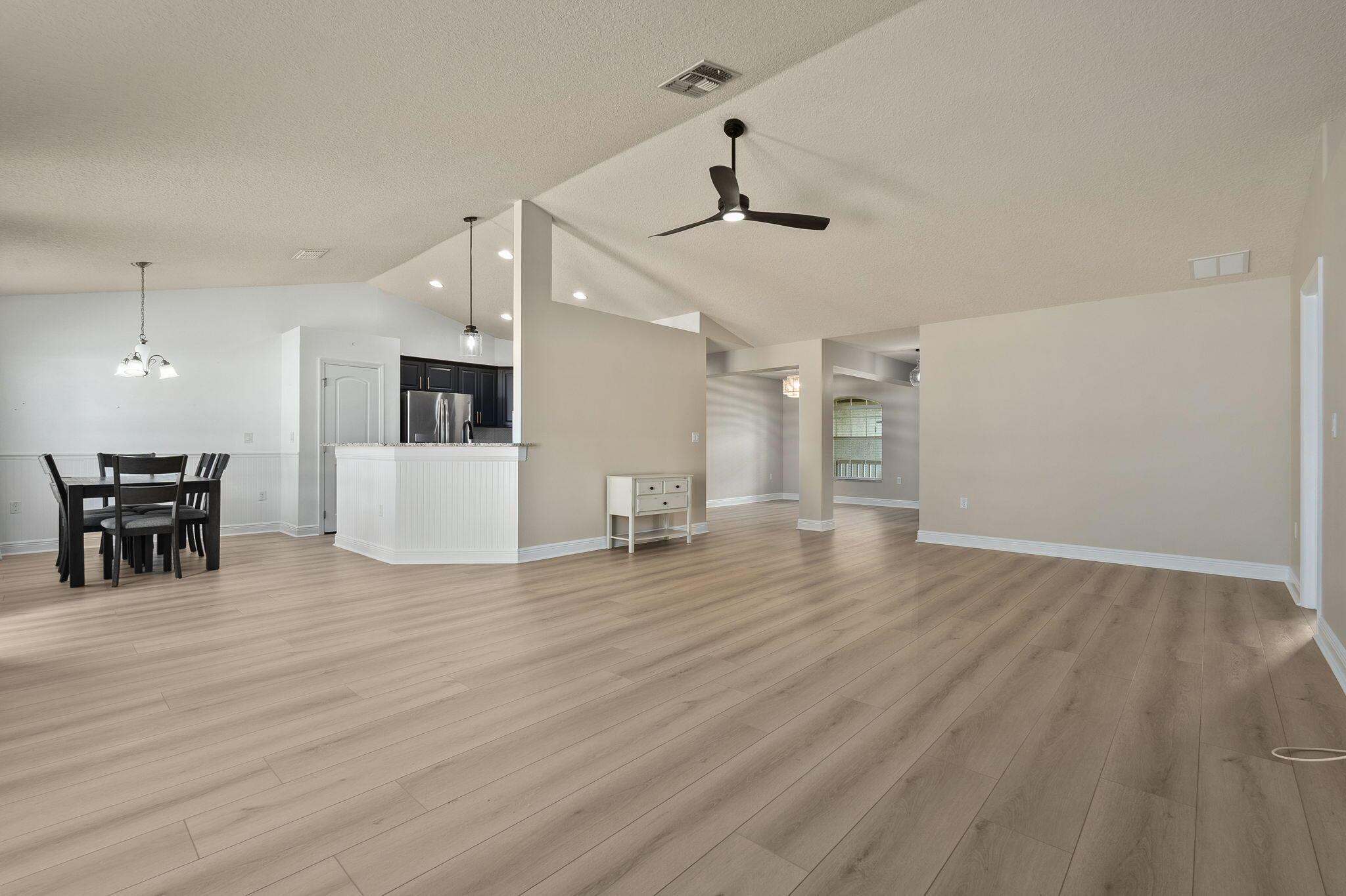 PORT ST LUCIE SECTION 16 - Residential