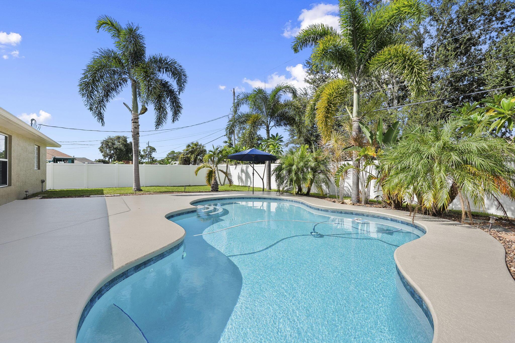 PORT ST LUCIE SECTION 16 - Residential