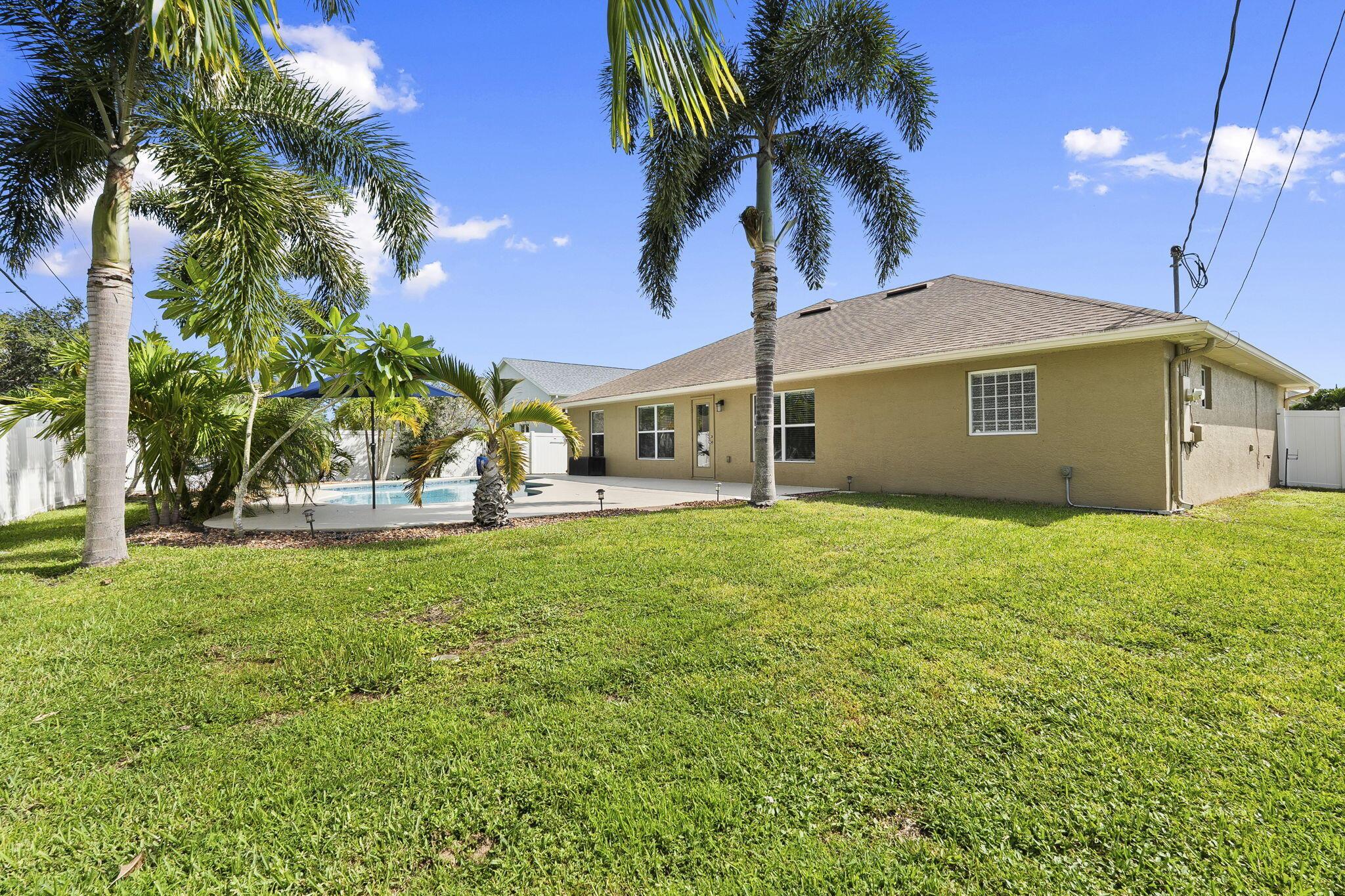 PORT ST LUCIE SECTION 16 - Residential