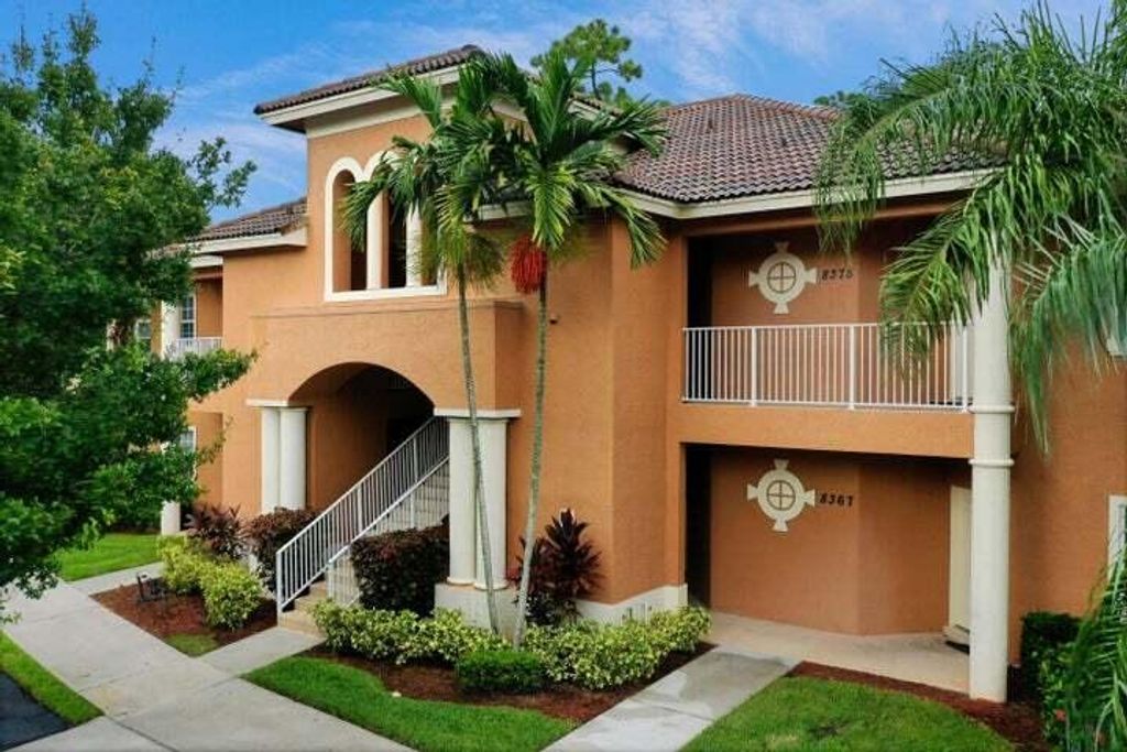 Photo of 8367 Mulligan Circle #4512 Side A, Port St Lucie, FL 34986 (MLS # R10931286)