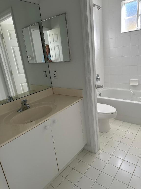 MARINER VILLAGE OF MARTIN COUNTY CONDO - Residential