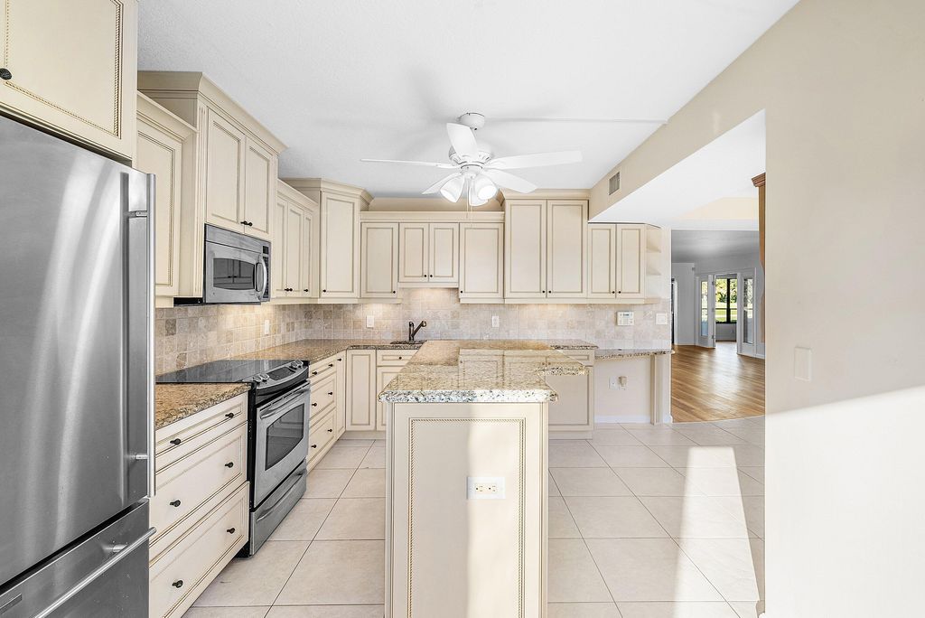 Photo of 3841 Quail Ridge Drive #Mallard, Boynton Beach, FL 33436 (MLS # R11160685)