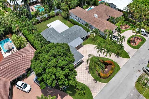 Tiny photo for 1745 NE 36TH Street, Oakland Park, FL 33334 (MLS # B26053114)