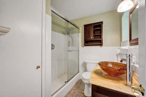 Tiny photo for 1745 NE 36TH Street, Oakland Park, FL 33334 (MLS # B26053114)