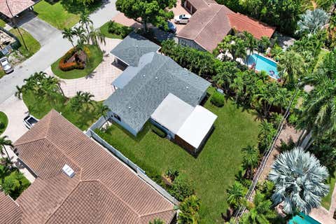 Tiny photo for 1745 NE 36TH Street, Oakland Park, FL 33334 (MLS # B26053114)