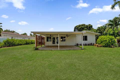 Tiny photo for 1745 NE 36TH Street, Oakland Park, FL 33334 (MLS # B26053114)