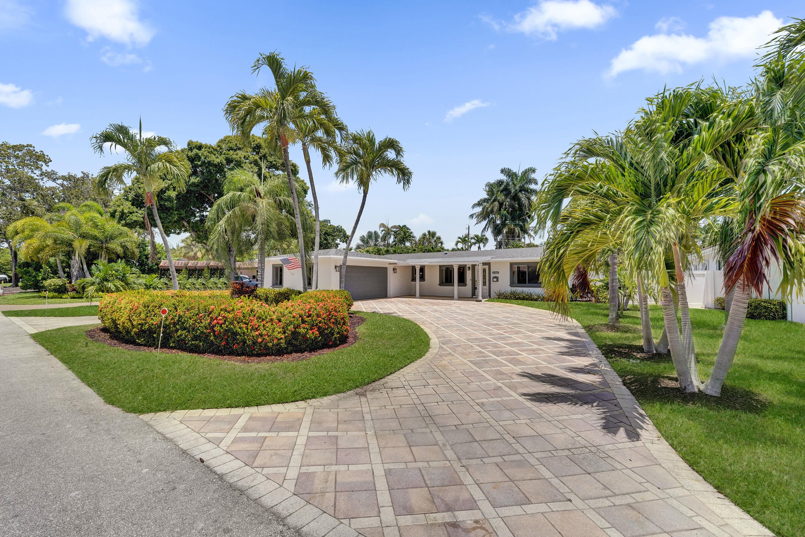 1745 NE 36TH Street