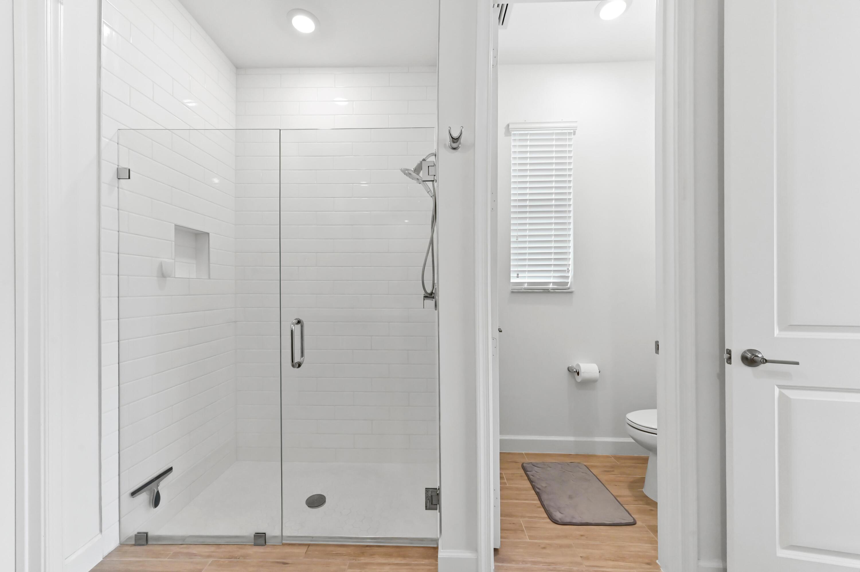 CRESTWOOD NORTH - Residential