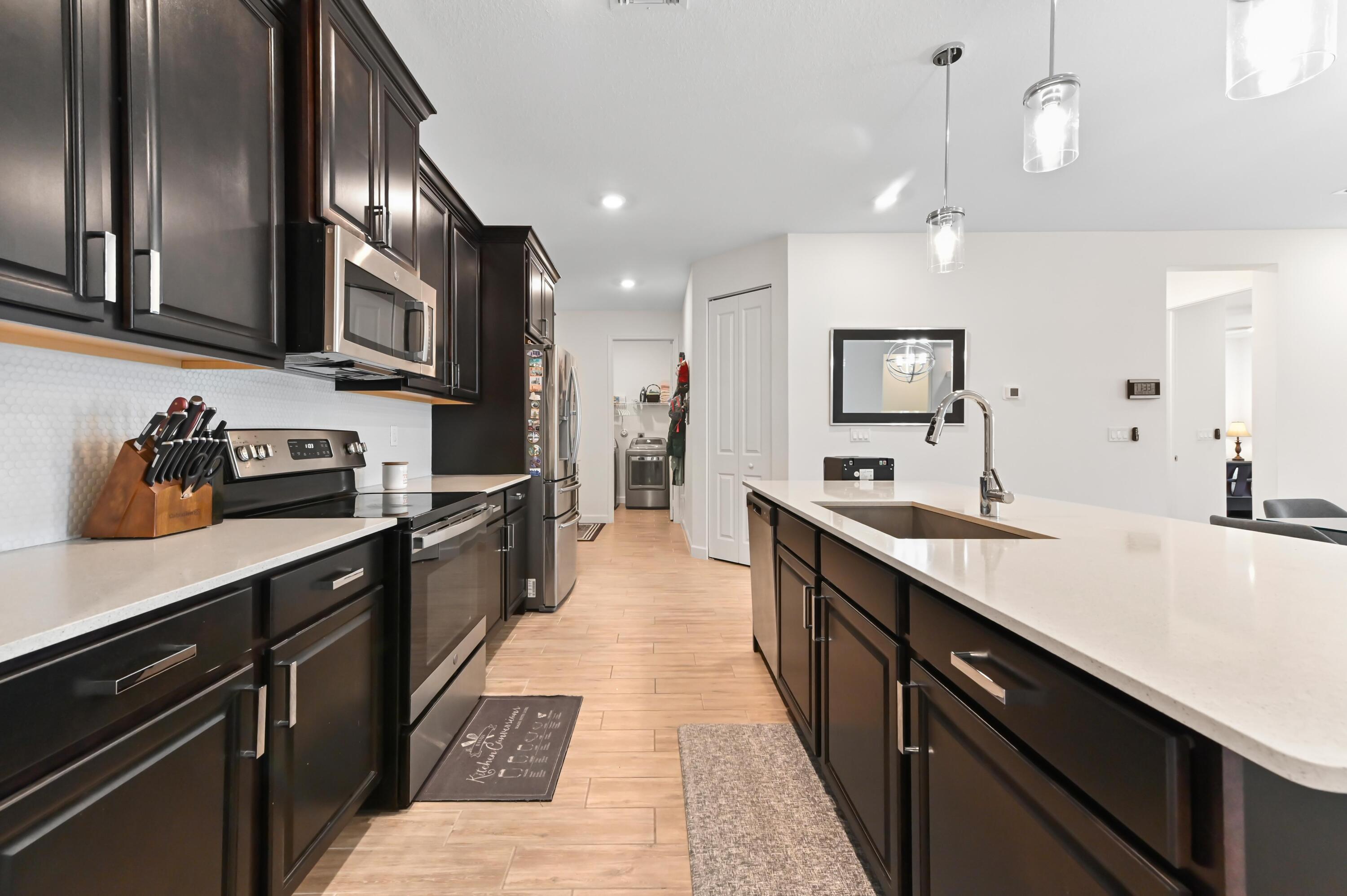 CRESTWOOD NORTH - Residential