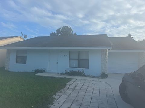 A home in Lake Worth