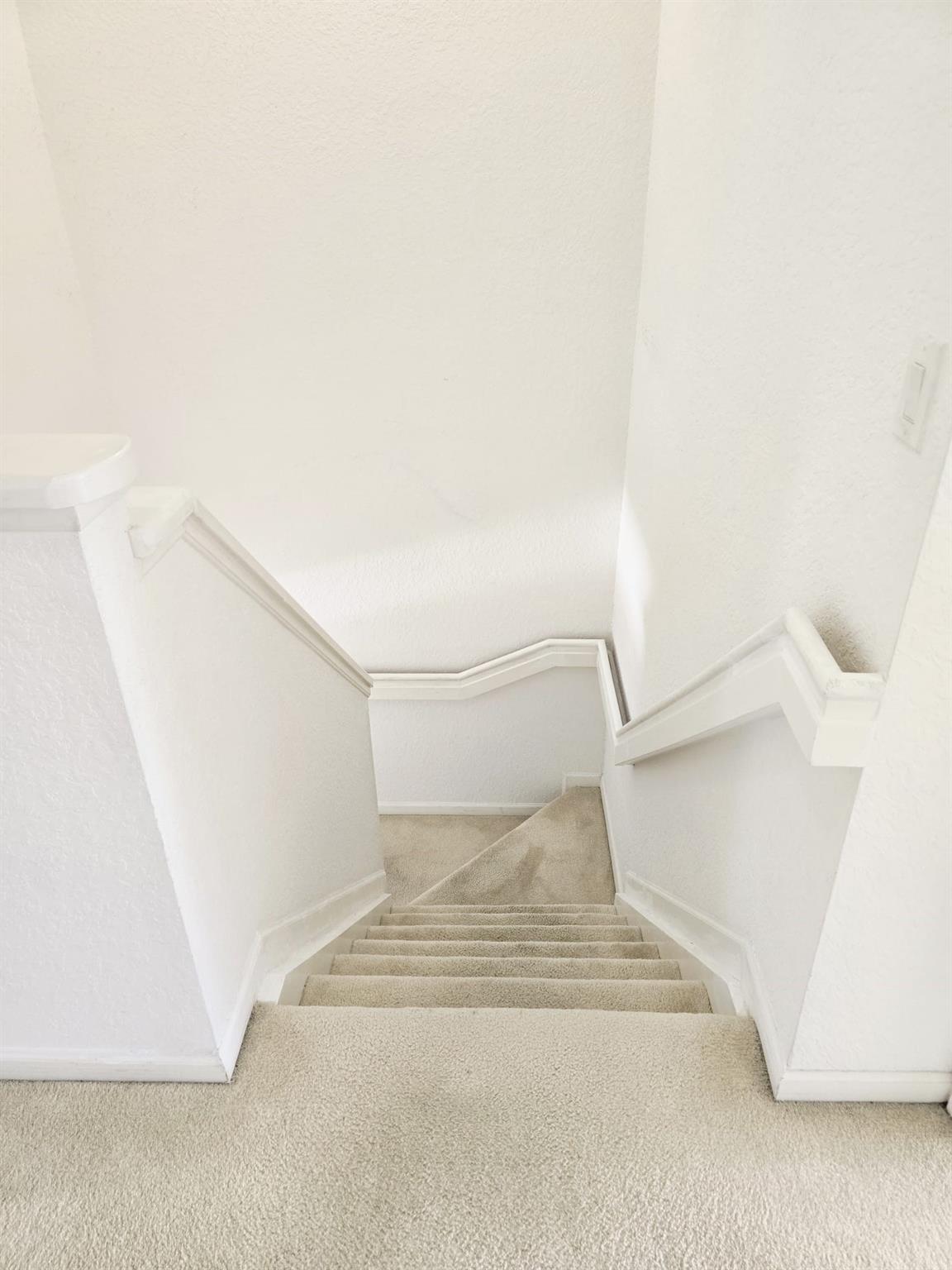 KENSINGTON MANOR - Residential