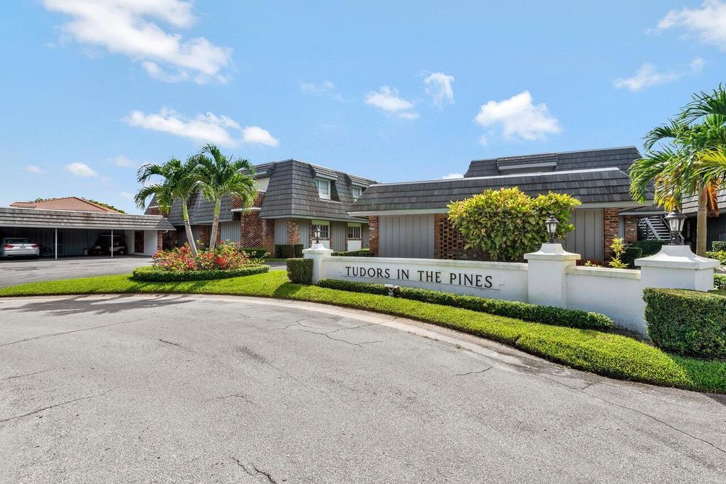 Photo of 423 Pine Tree Court #24, Atlantis, FL 33462 (MLS # R10951670)