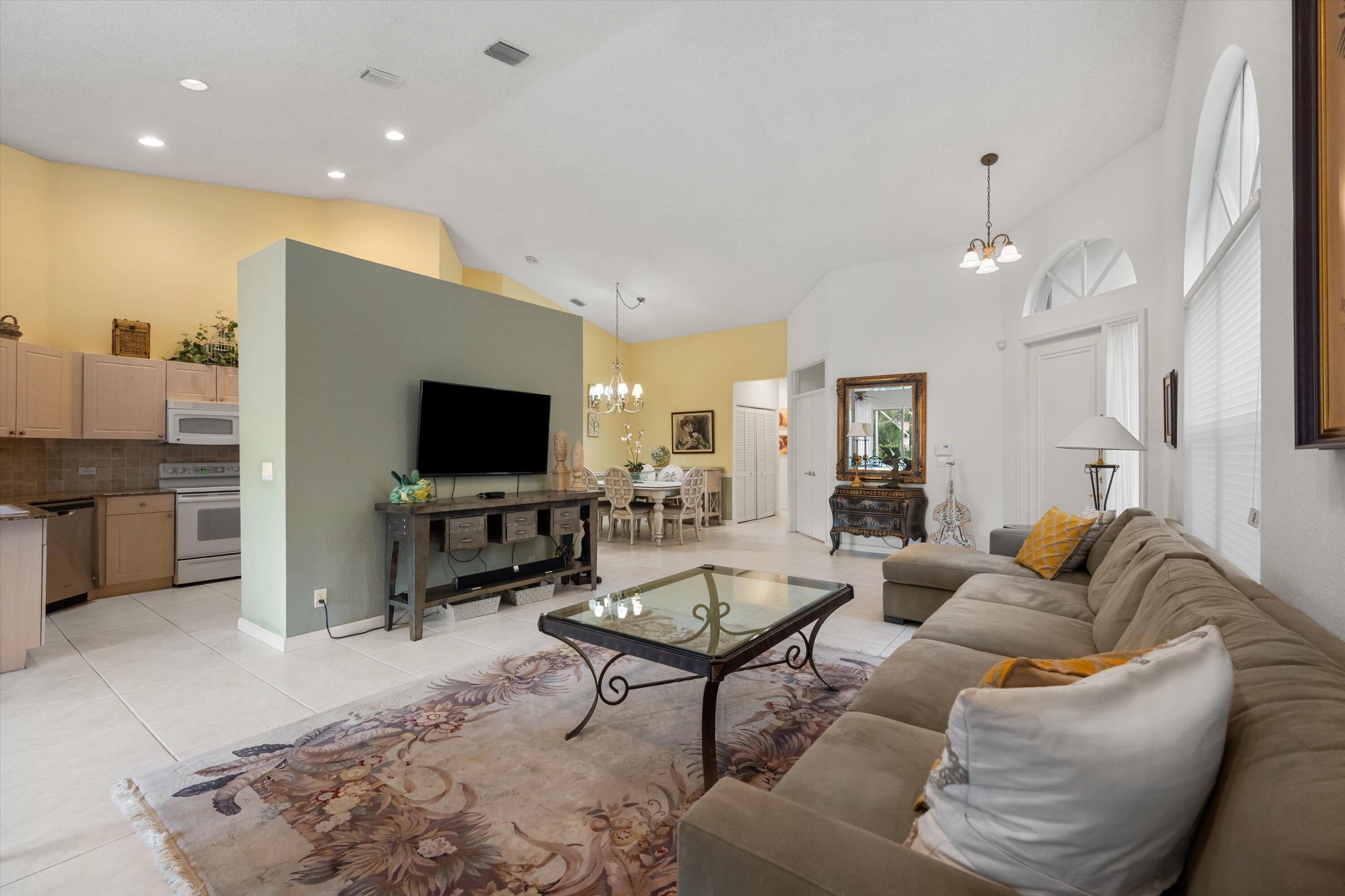 4659 Carlton Golf Drive