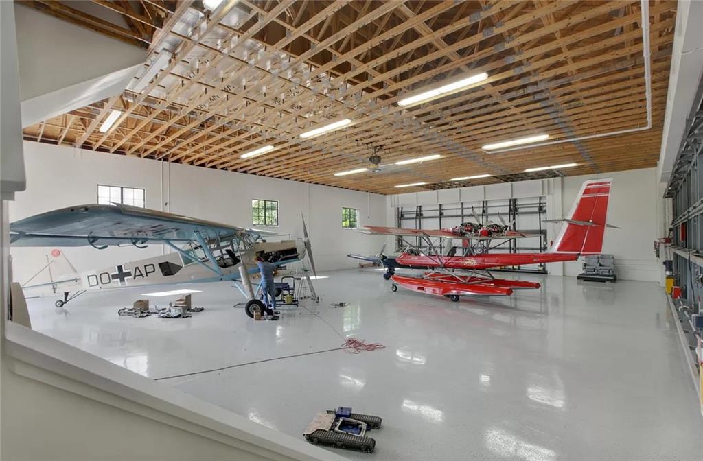 Wellington Aero Club - Residential