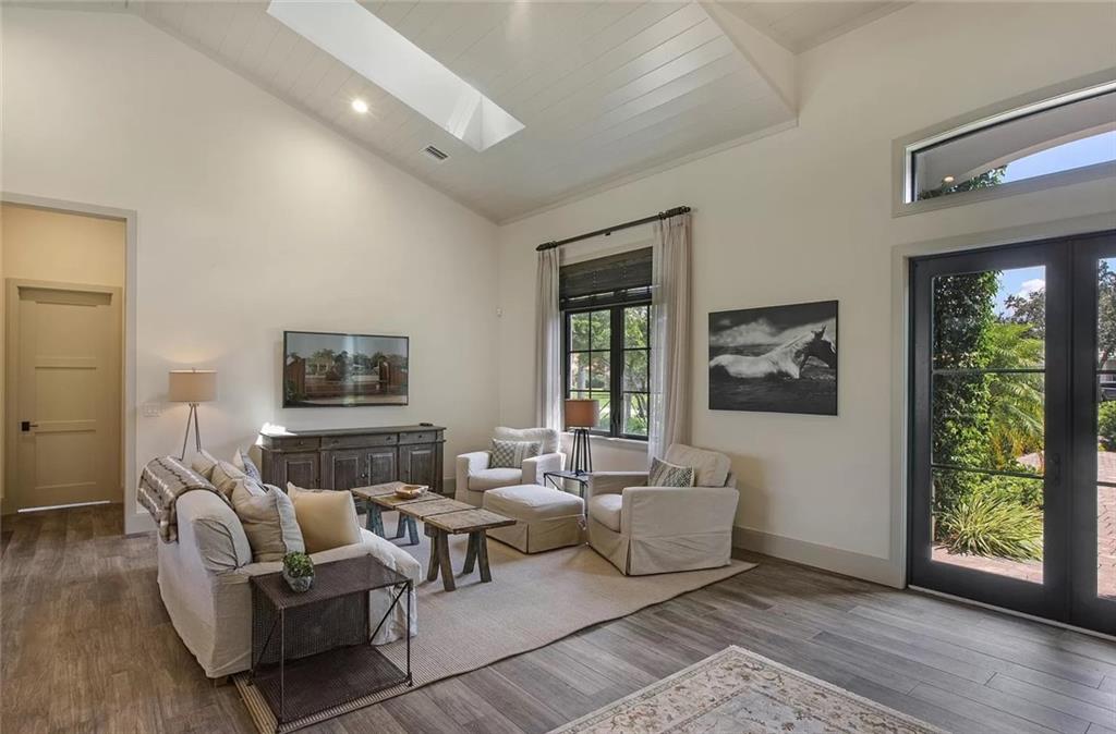 Wellington Aero Club - Residential