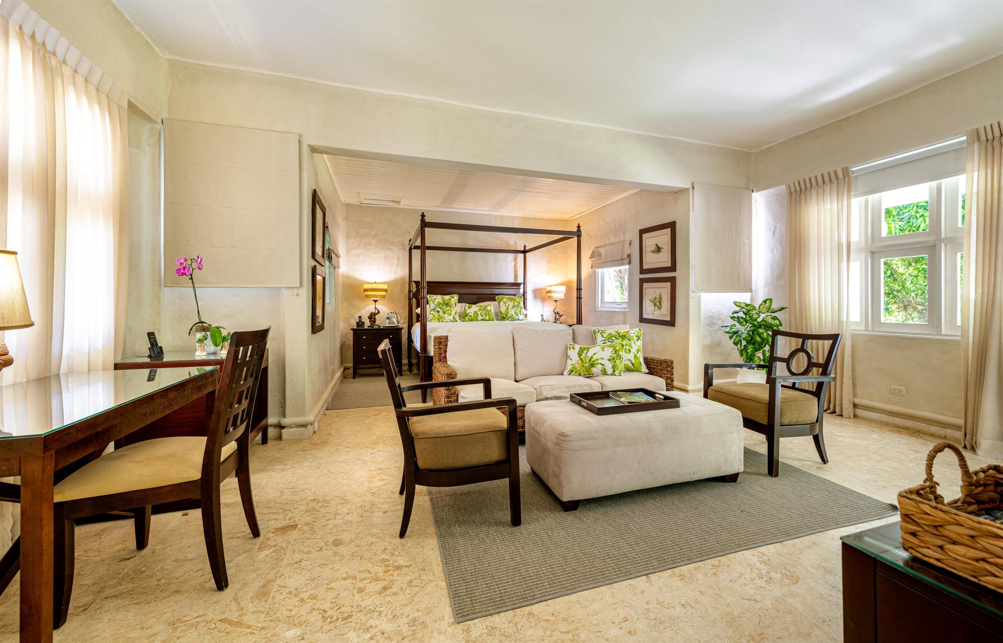 Bahia Minitas, Casa de ca - Residential