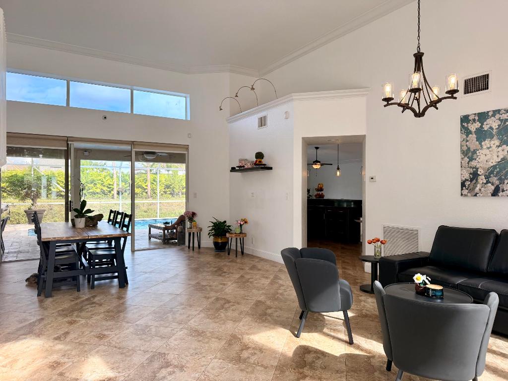 WEST BOCA LAKE - Residential